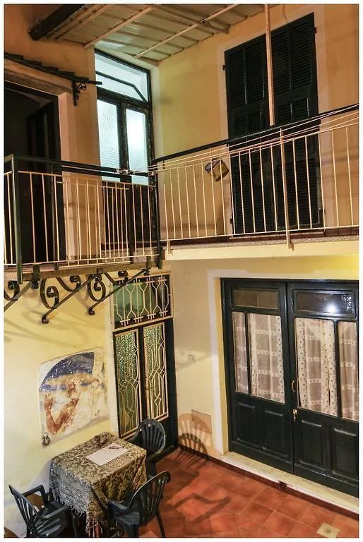 B&B Au Caruggiu Ceriale 0*,  Italy