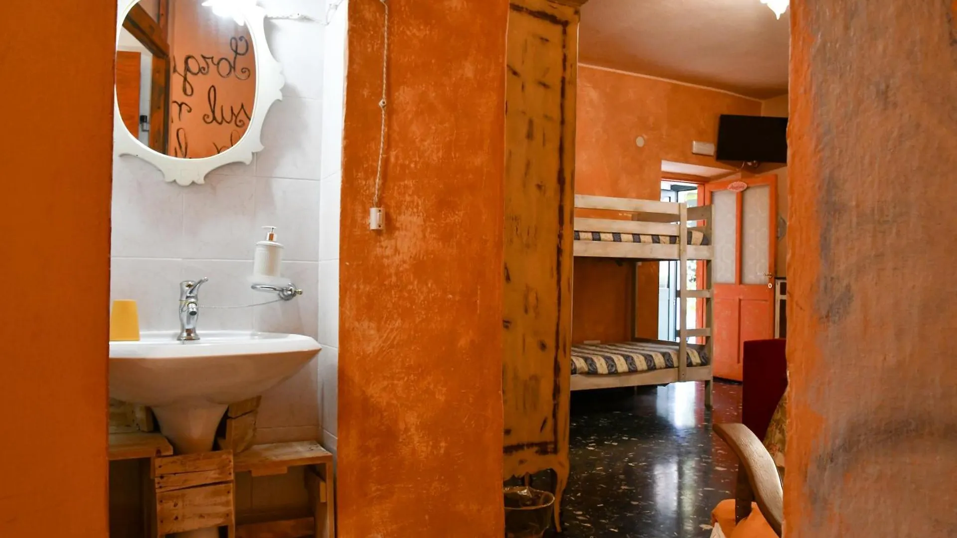 B&B Au Caruggiu Ceriale 0*,